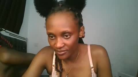 chyna_baibe online show from 4, 11, 2025