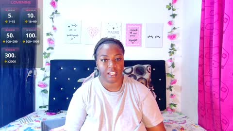 Snapshot of ciaraebonyxxx chatting on 19, 1, 2025 ciaraebonyxxx online show from 19, 1, 2025