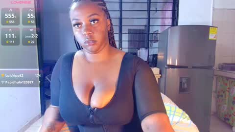 Snapshot of ciaraebonyxxx chatting on 7, 3, 2025 ciaraebonyxxx online show from 7, 3, 2025