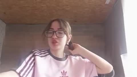 Olivia online show from 19, 6, 2026