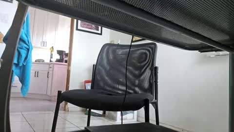 cigneska1 online show from 11, 9, 2025