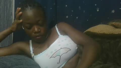 cilia petite online show from 16, 2, 2025