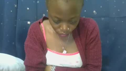 cilia petite online show from 19, 2, 2025