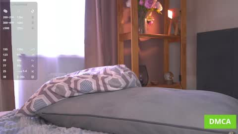   L  online show from 18, 9, 2025