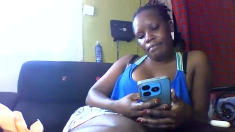 Snapshot of cinddy_14 chatting on 24, 1, 2025 cinddy 14 online show from 24, 1, 2025