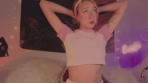 Snapshot of cinderella_lewis chatting on 14, 2, 2026 Sofi Eva and Mey online show from 14, 2, 2026