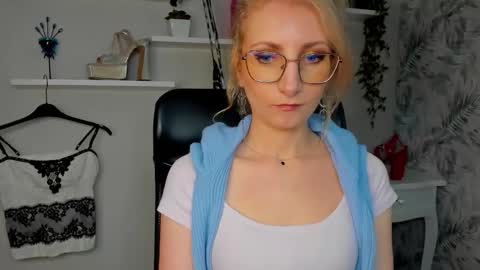 Cinderella online show from 20, 3, 2026