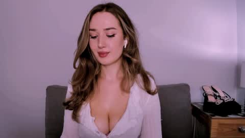 cindyprettywomen online show from 2, 7, 2026