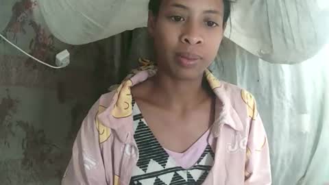 Snapshot of cindyx69q chatting on 28, 10, 2025 cindyx69q online show from 28, 10, 2025