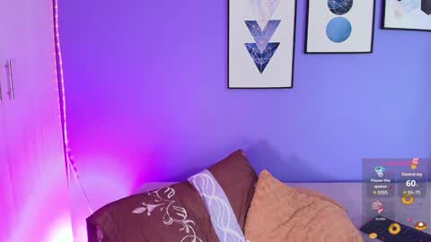 Snapshot of cinnamon_kyla chatting on 18, 1, 2025 cinnamon_kyla online show from 18, 1, 2025