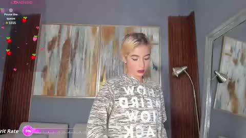 Cintia online show from 3, 10, 2025