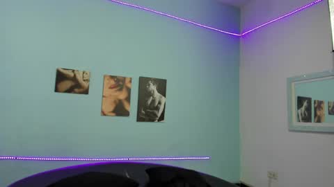 Snapshot of cinthya_dan chatting on 28, 4, 2026 Cinthya online show from 28, 4, 2026