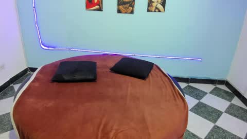 Snapshot of cinthya_dan chatting on 29, 5, 2026 Cinthya online show from 29, 5, 2026