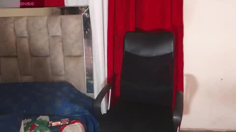 Snapshot of cinthya_walker1 chatting on 16, 12, 2025 cinthya_walker1 online show from 16, 12, 2025