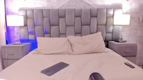 Snapshot of cintiacolins chatting on 4, 2, 2025 CintiaCollins online show from 4, 2, 2025