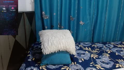 Snapshot of cintialorens1 chatting on 21, 1, 2025 joha natural hairy pussydont forget thumbs up online show from 21, 1, 2025