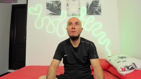 Cintya  Roger online show from 12, 3, 2026