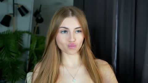 Snapshot of cirilada chatting on 15, 12, 2024 Sandy online show from 15, 12, 2024