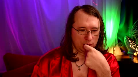 Claudia and Elon online show from 30, 7, 2026