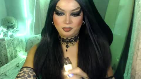 QUEEN CESS online show from 2, 6, 2026