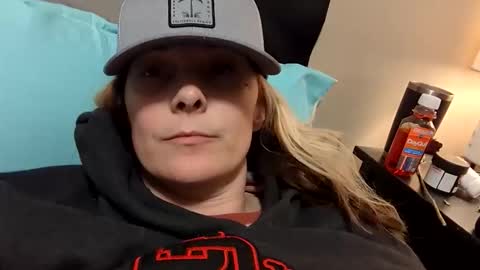Snapshot of cj_wunderlust chatting on 13, 10, 2025 cj_wunderlust online show from 13, 10, 2025