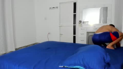 Snapshot of claimom chatting on 10, 11, 2025 Claimom online show from 10, 11, 2025