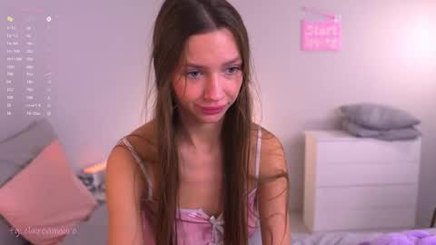 Claire online show from 27, 3, 2026