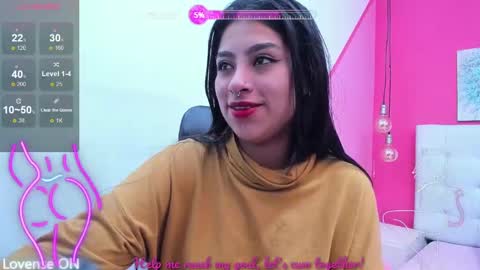 claire aristizabal online show from 1, 3, 2025