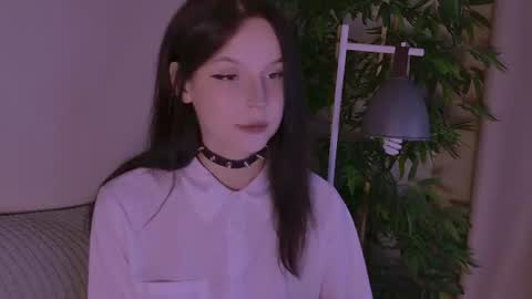 Claire Bennett online show from 27, 6, 2026