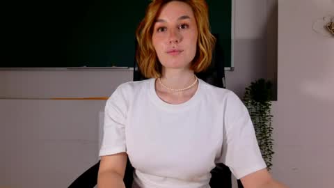 Snapshot of clairemathis chatting on 20, 5, 2026 Claire online show from 20, 5, 2026