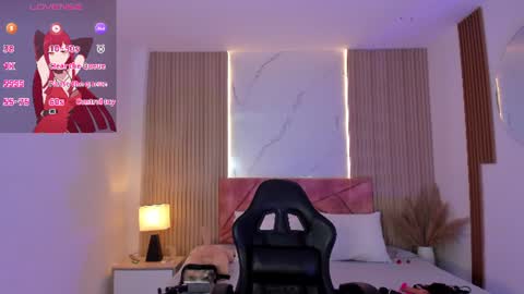 Snapshot of clairemillerx chatting on 9, 7, 2026 clairemillerx online show from 9, 7, 2026