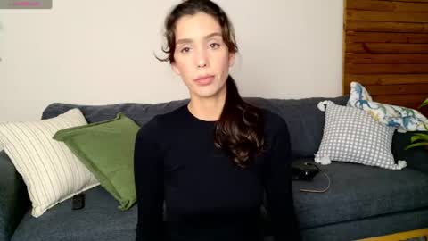 clairevarhol online show from 20, 7, 2026