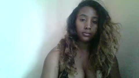 Clarah0123 online show from 10, 3, 2025