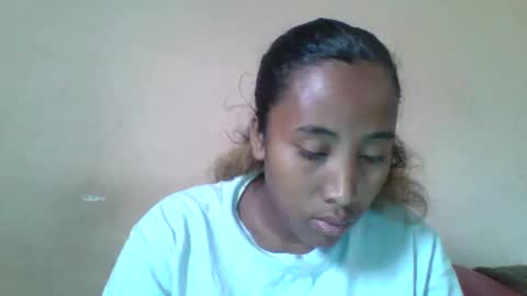 Clarah0123 online show from 12, 9, 2025