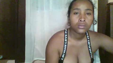 Clarah0123 online show from 20, 10, 2025
