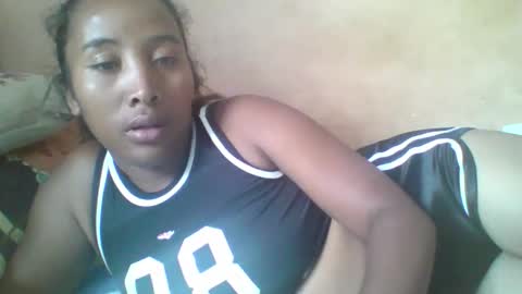 Clarah0123 online show from 27, 11, 2025