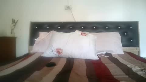 claralafontaine online show from 9, 4, 2026