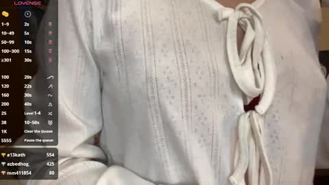 Selena online show from 9, 4, 2026