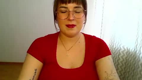 Snapshot of claralovely chatting on 9, 8, 2026 Clara online show from 9, 8, 2026