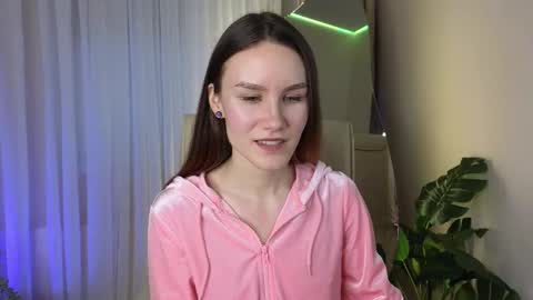 Snapshot of clare_ff chatting on 9, 3, 2025 Claire online show from 9, 3, 2025