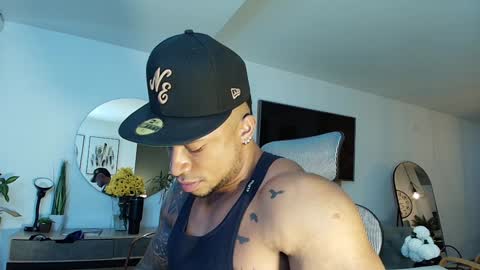 Snapshot of clark_strong chatting on 27, 1, 2025 clark_strong online show from 27, 1, 2025