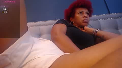 Anastasia Owen online show from 16, 1, 2025