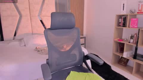 Cleo Adams online show from 9, 11, 2025