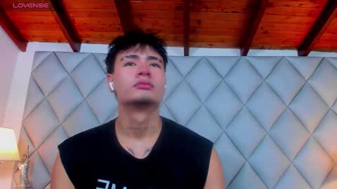 Snapshot of clement_reyes chatting on 3, 12, 2025 clement_reyes online show from 3, 12, 2025