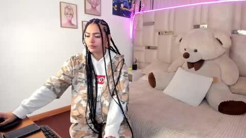 Snapshot of cleo__smith chatting on 12, 9, 2025 Cleo smith online show from 12, 9, 2025