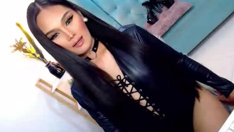 Snapshot of cleofex chatting on 5, 10, 2025 Cleo online show from 5, 10, 2025