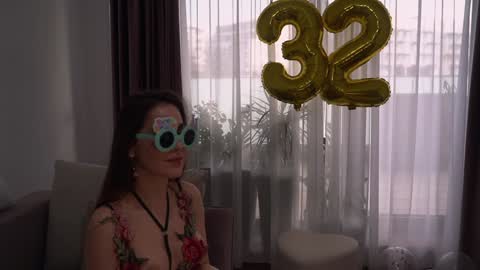 Cleopatra online show from 31, 1, 2025