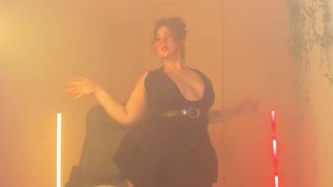 Cleopatra online show from 3, 3, 2026