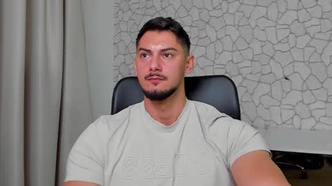 Snapshot of clintmasterss chatting on 7, 11, 2025 ClintMasterss online show from 7, 11, 2025