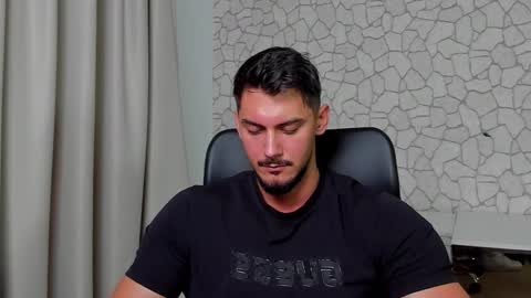 Snapshot of clintmasterss chatting on 10, 11, 2025 ClintMasterss online show from 10, 11, 2025